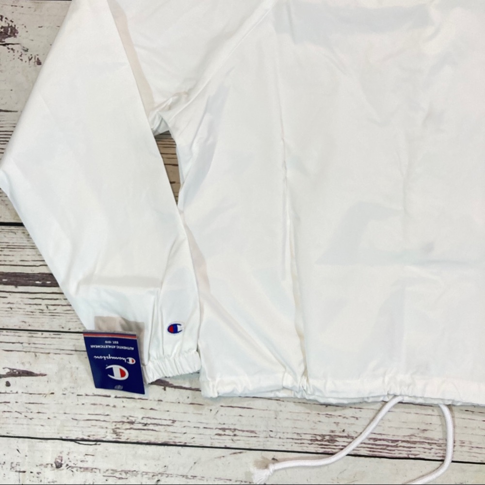 Champion white cropped full zip jacket NWT - Picture 9 of 9